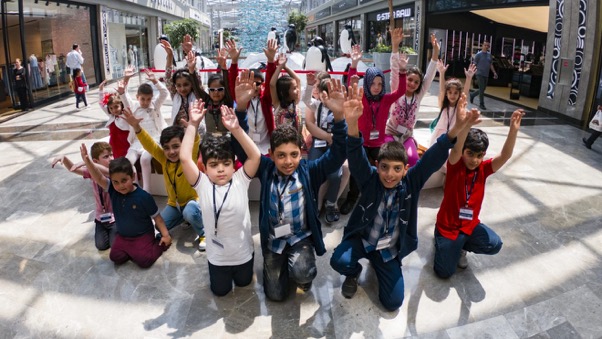 Bir Dilek Tut Derneği ve Dilek Çocukları, Dünya Dilek Günü’nü İstanbul Akvaryum’da Kutladı